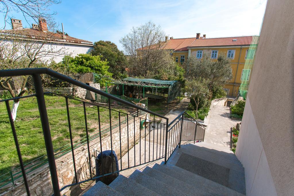 Apartments Bonvenon2Center Pula Exterior photo